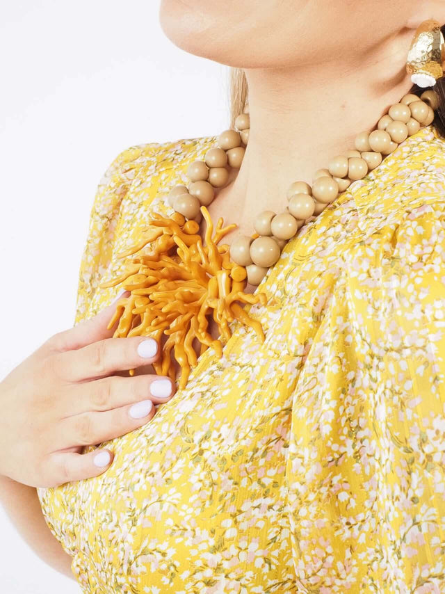 ACESSÓRIOS # As Dicas da Natacha - Existem vários tipos de acessórios de mulher, e cada um deles tem o seu próprio papel, e podem ser usados de diferentes maneiras para criar um visual original e interessante. #PULSEIRAS Um Acessório Versátil As pulseiras