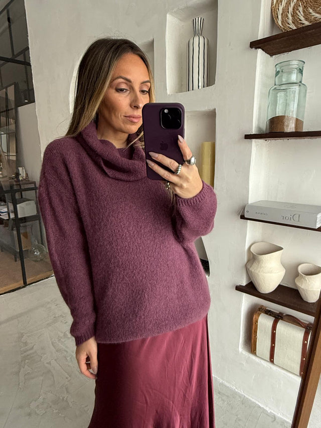 Camisola em Malha Com Gola Larga