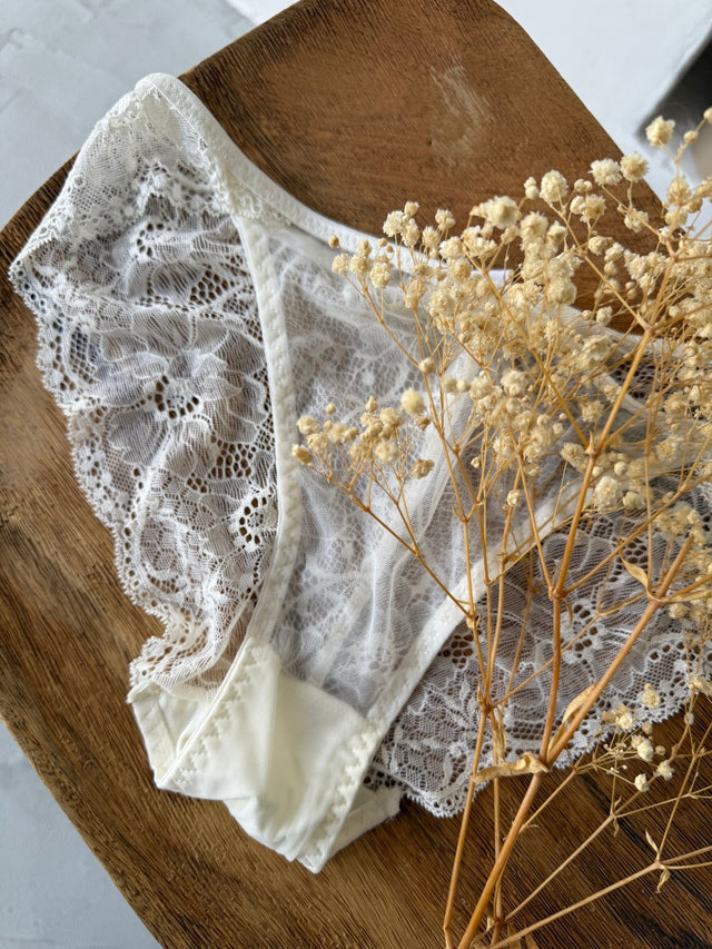 Cueca Com Renda