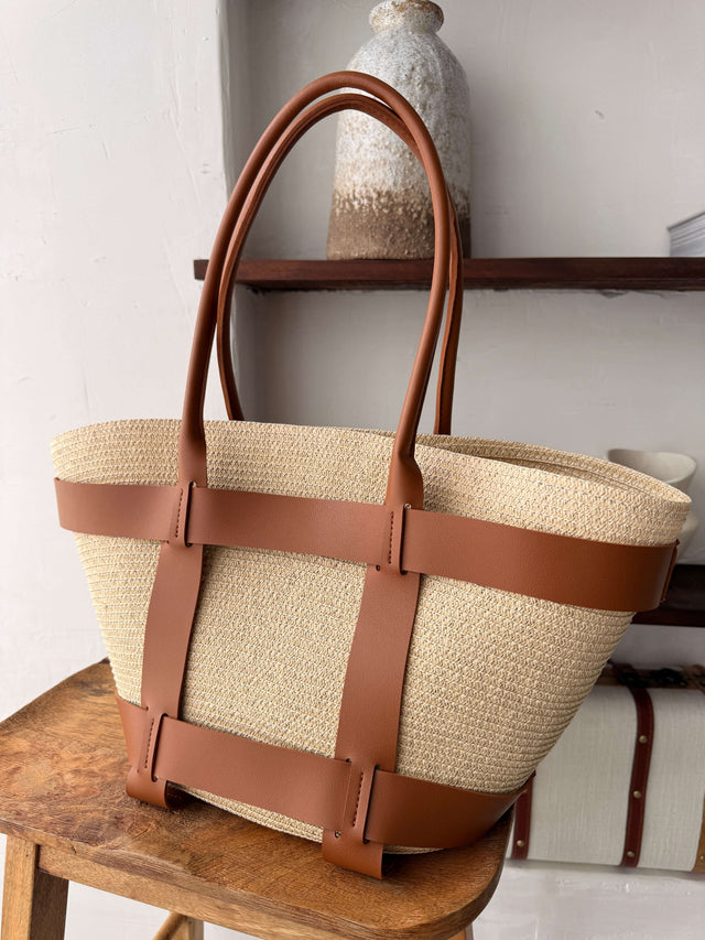Sac cabas en raphia