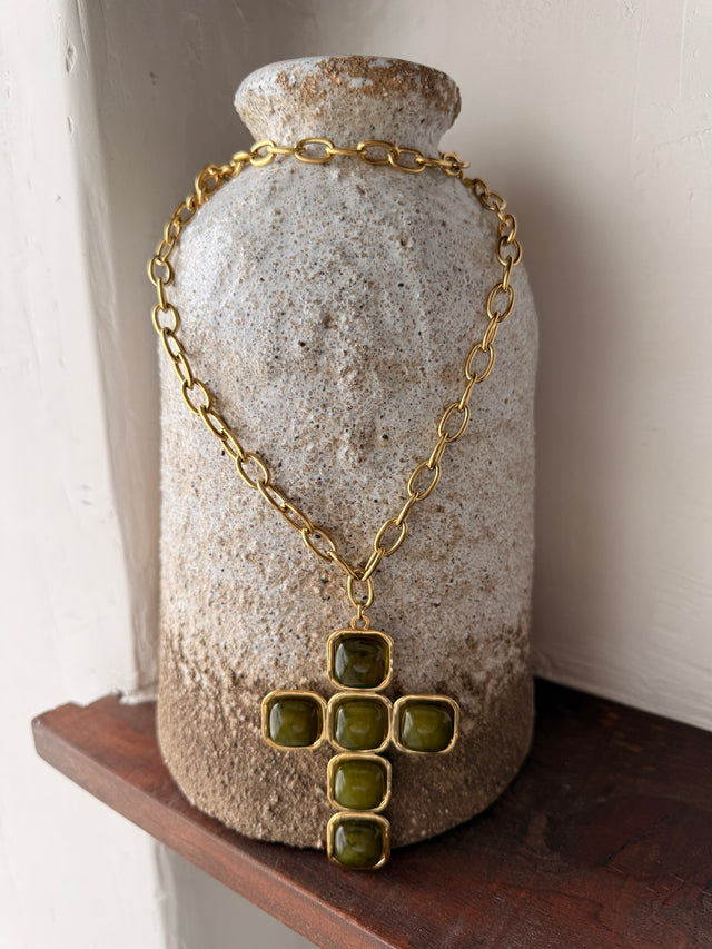 Colar Comprido Com Cruz