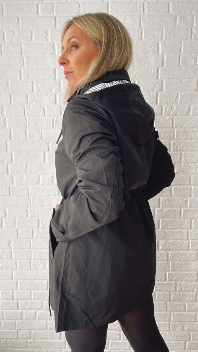 ADJUSTABLE PARKA WITH HOOD