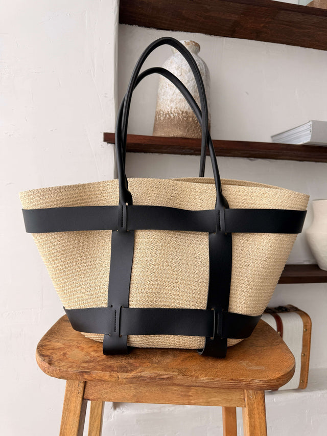 Sac cabas en raphia