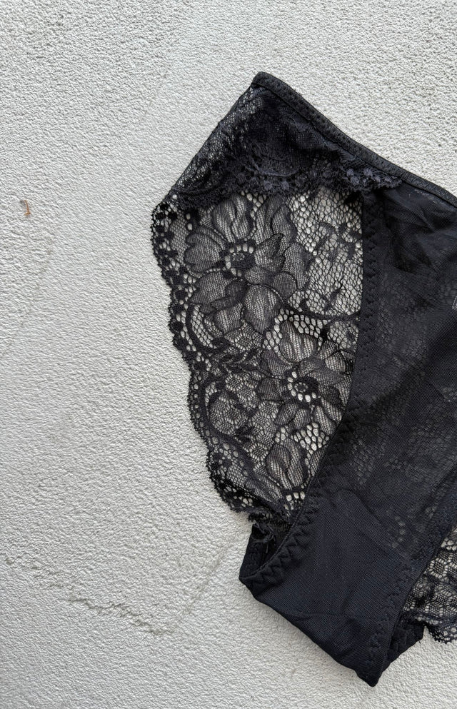 Cueca Com Renda