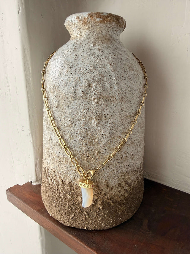 Collier en corne