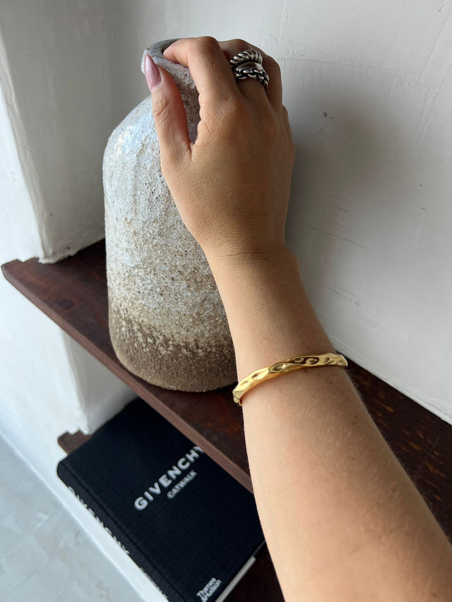 Pulseira Escrava Com Relevo