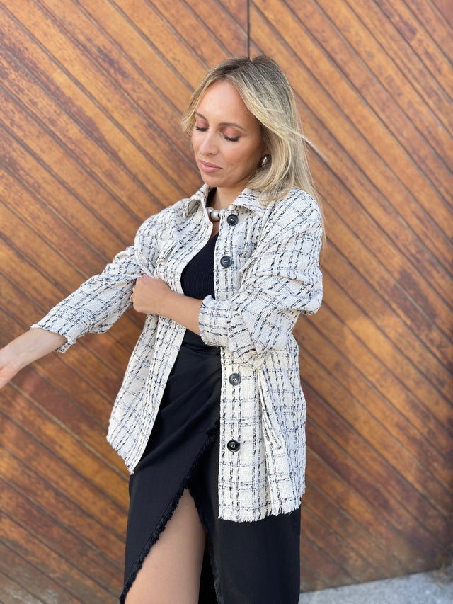 SOBRECAMISA COM BOLSOS