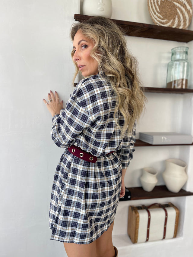 Robe chemise à carreaux