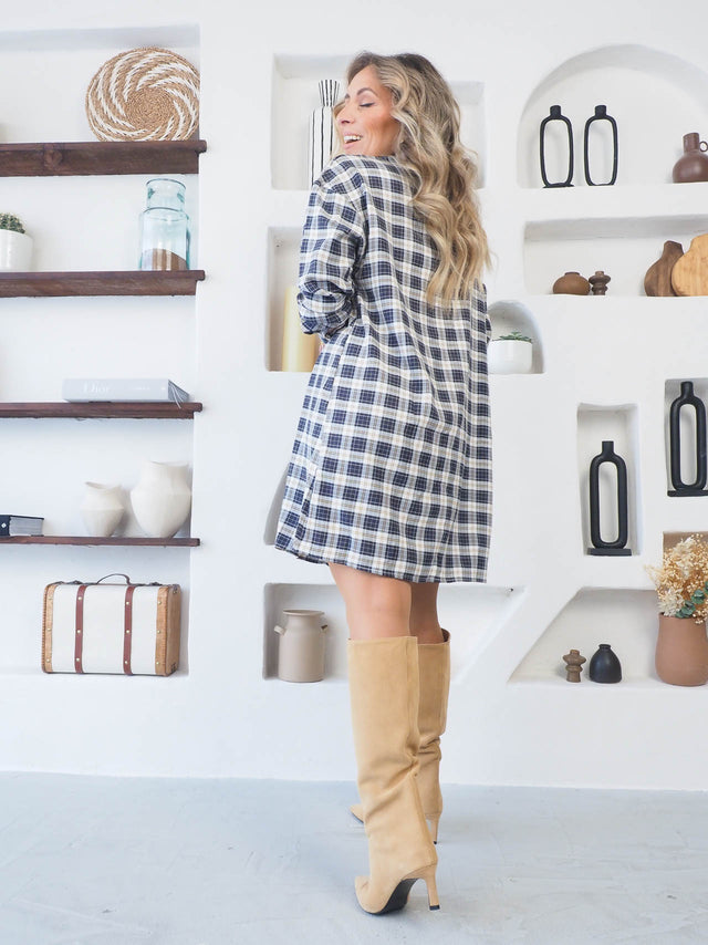 Robe chemise à carreaux