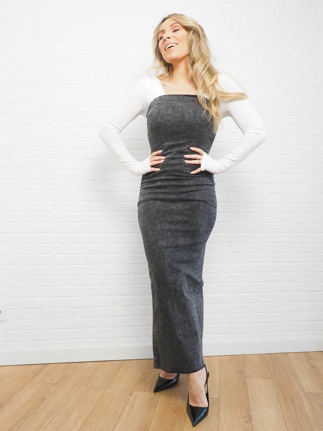 Vestidos: Vestido Ganga Cai-Cai Mulher - Black Peach - Black Peach: 39.00 € | Cor / Color: preto | Tamanho / Size: XS, S, M, L, XL - Black Peach® - Primavera Verão 2024