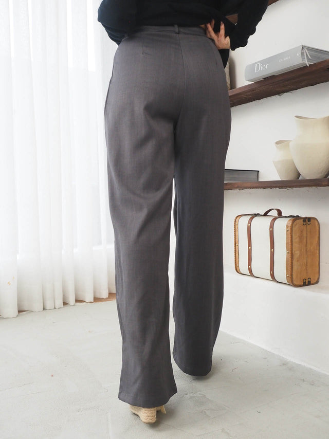 Pantalon en tissu plissé