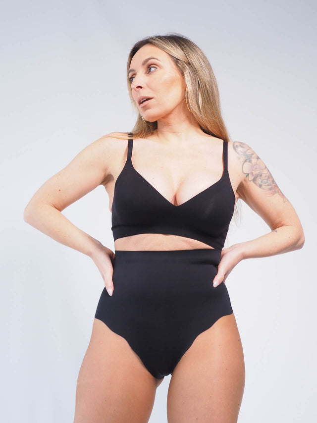 ROUPA INTERIOR: SOUTIEN TRIANGULAR MICROFIBRAS - Black Peach: 15.00 € | Cor / Color: preto, rosa, bege, camel, verde, castanho | Tamanho / Size: M, L, XL - Black Peach® - Primavera Verão 2024