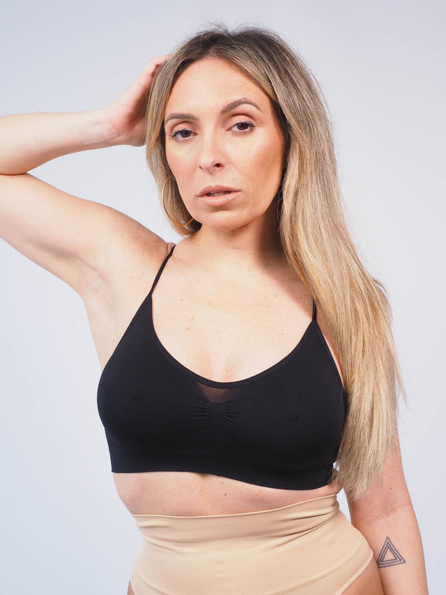 ROUPA INTERIOR: SOUTIEN TRIANGULAR SEM ARO - Black Peach: 5.00 € | Cor / Color: preto | Tamanho / Size: S/M - Black Peach® - Primavera Verão 2024