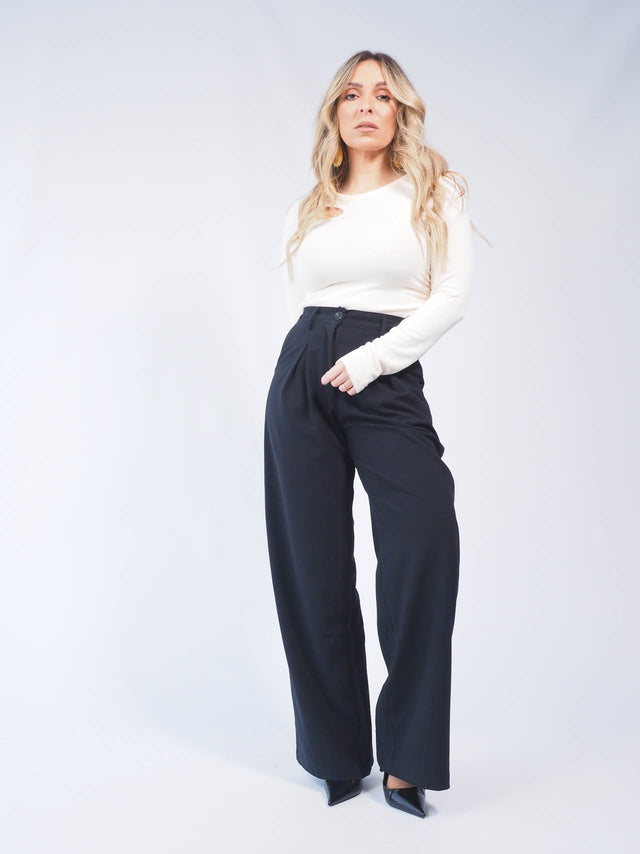 Calças: Calças Full Length - Black Peach - Black Peach: 39.00 € | Cor / Color: preto, bege, castanho | Tamanho / Size: S, M, L - Black Peach® - Primavera Verão 2024