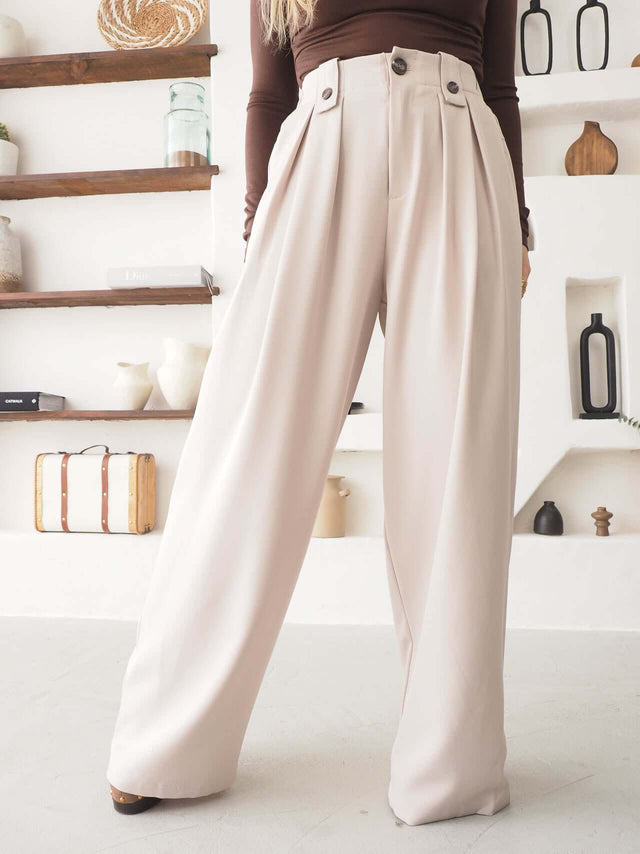 Pantalon plissé à boutons