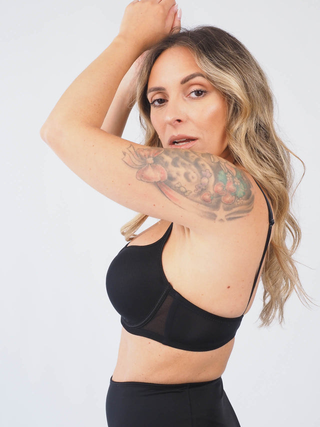 Soutien-gorge à effet réducteur avec armatures