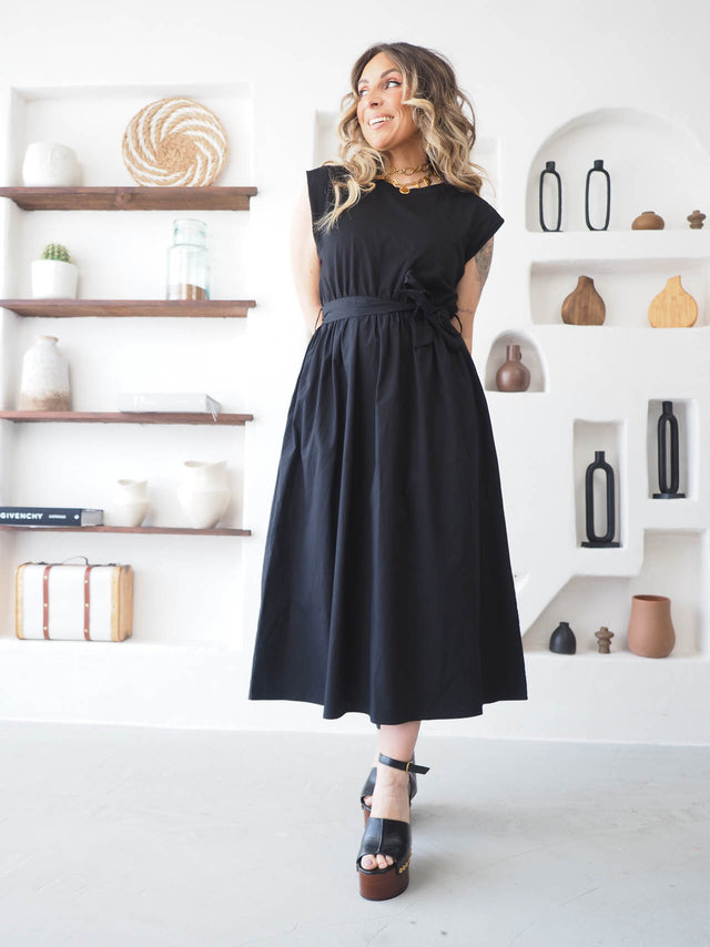 Vestido Midi Básico