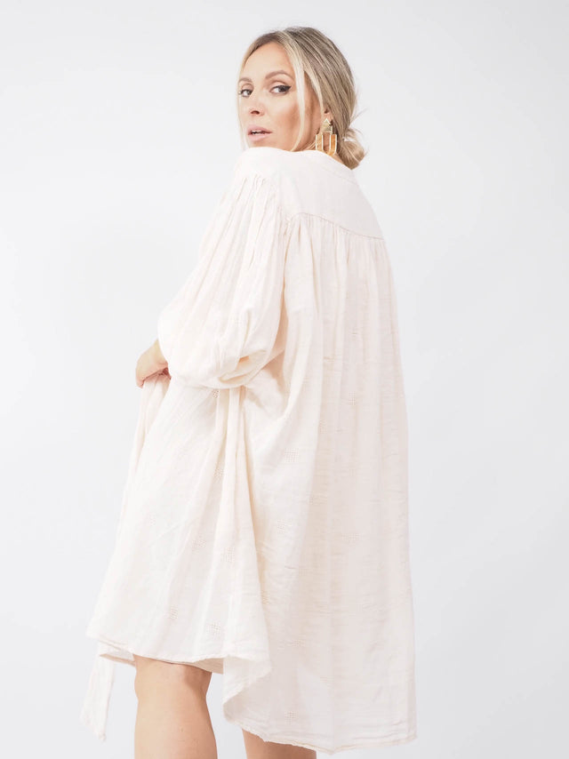 Vestido estilo kimono 100% algodão.