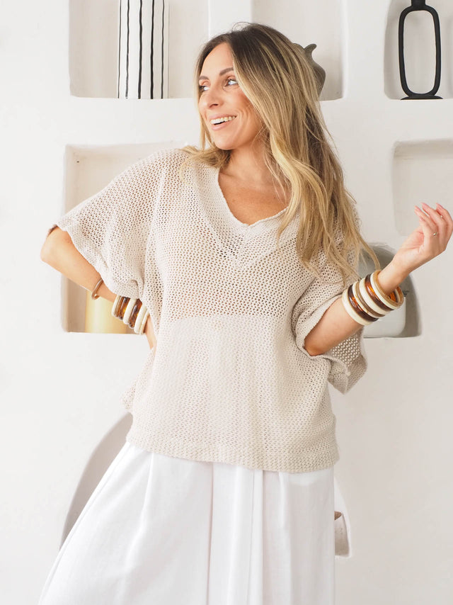 Pull en tricot perforé
