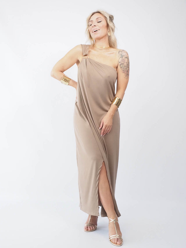 VESTIDO MIDI ASSIMÉTRICO
