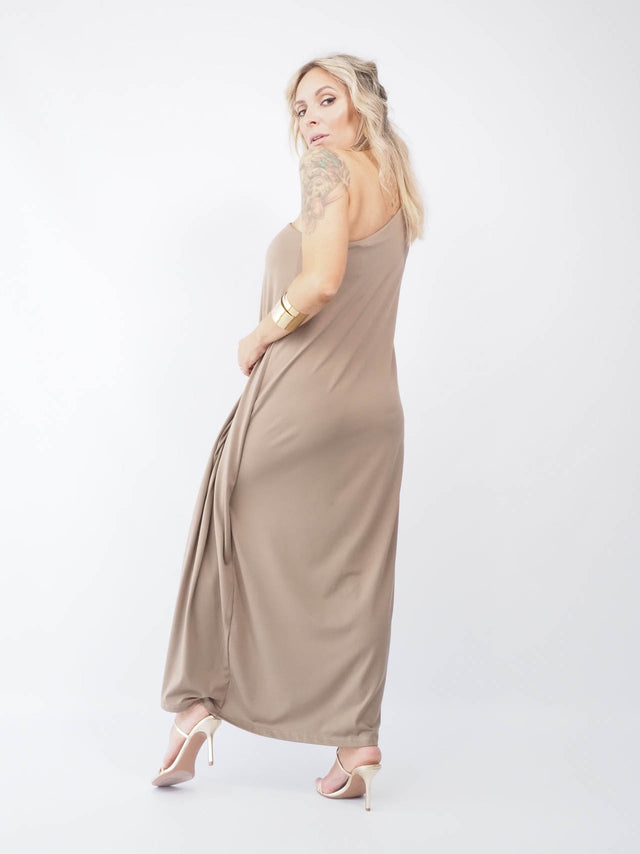 VESTIDO MIDI ASSIMÉTRICO