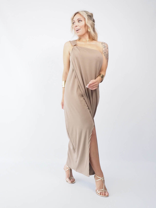 VESTIDO MIDI ASSIMÉTRICO