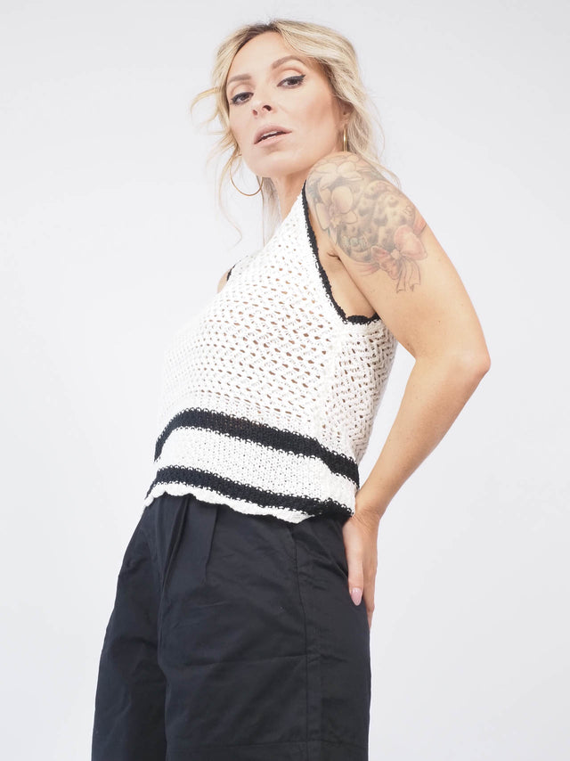 Colete de malha macia e confortável para looks elegantes