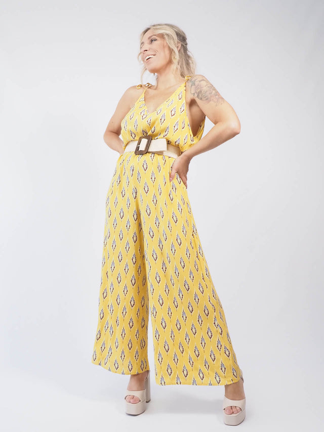 Macacão moderno e elegante: a escolha certa para mulheres modernas e estilosas