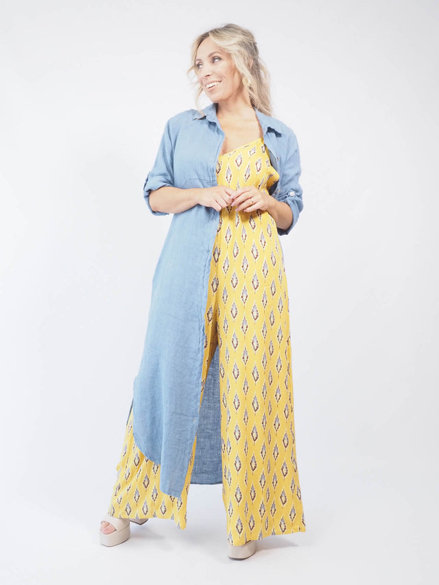 Macacão com perna larga: conforto e modernidade num único look
