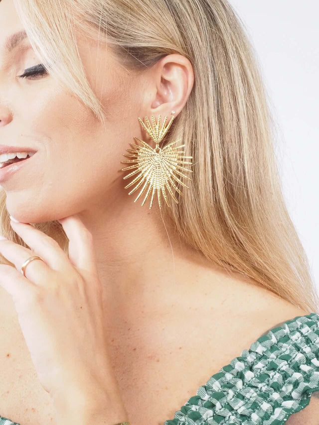 Brincos deslumbrantes para um look glamouroso
