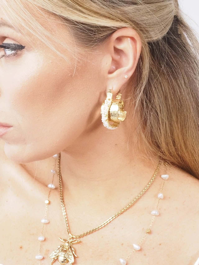 Brincos Sofisticados e Confortáveis: Acessório Perfeito para Mulheres Modernas