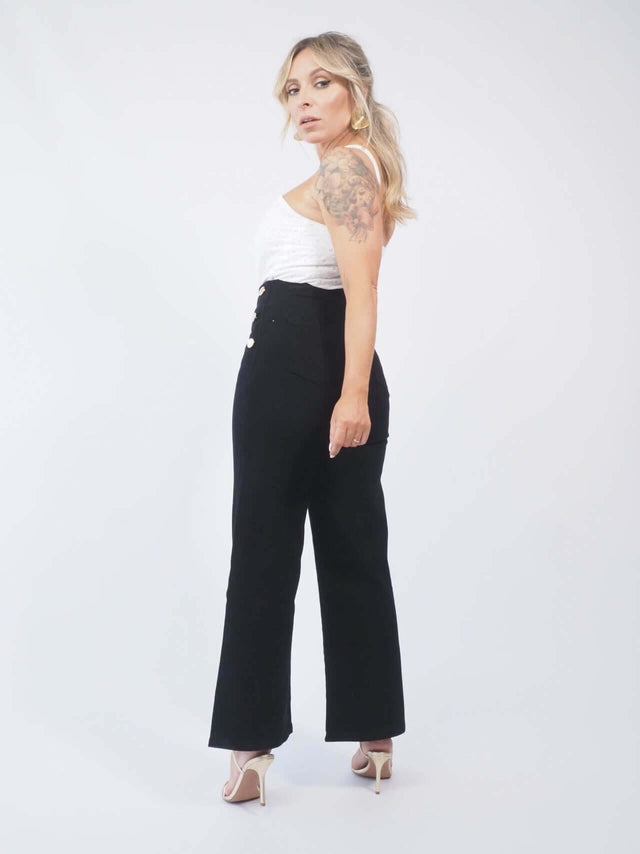 Calças femininas: a peça-chave para looks incríveis em qualquer ocasião
