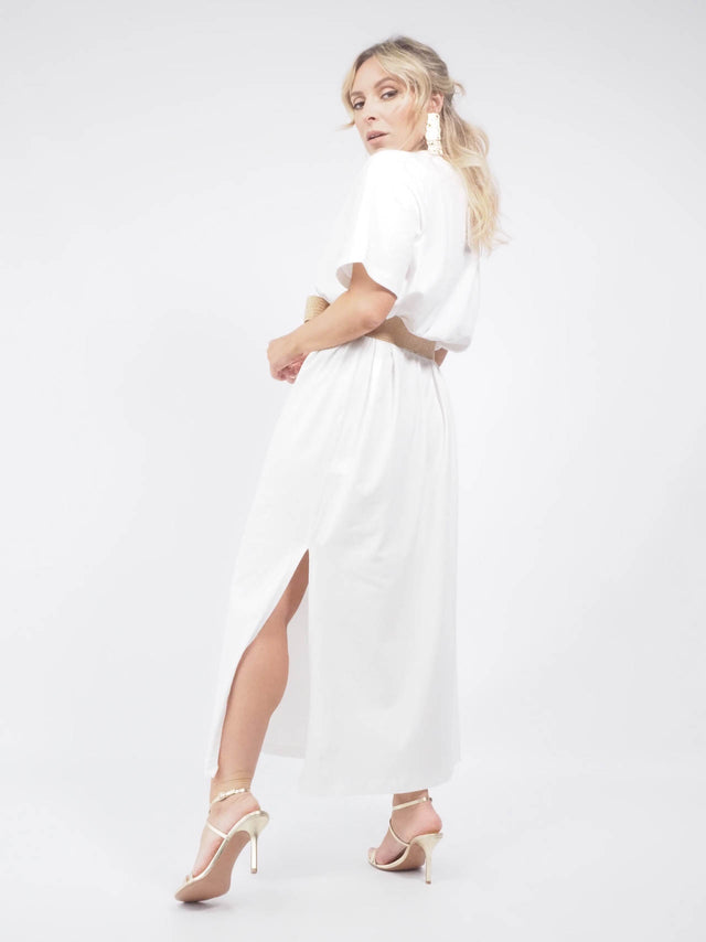 Vestido midi de manga curta: conforto e estilo para todas as ocasiões
