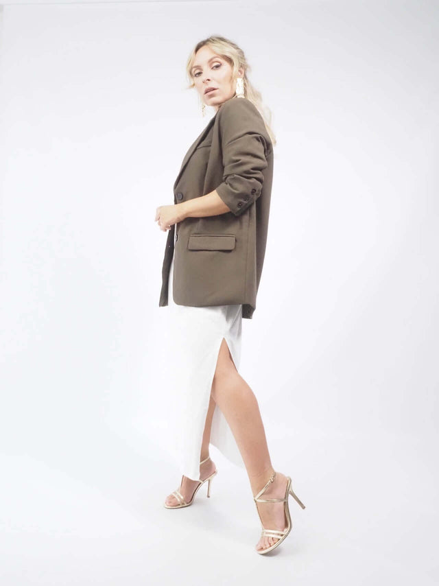 Descubra os melhores Blazers para um look profissional e sofisticado