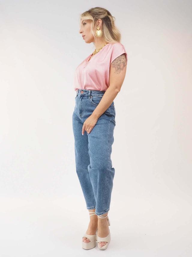 As calças de ganga mais trendy do momento: conforto e estilo em perfeita harmonia