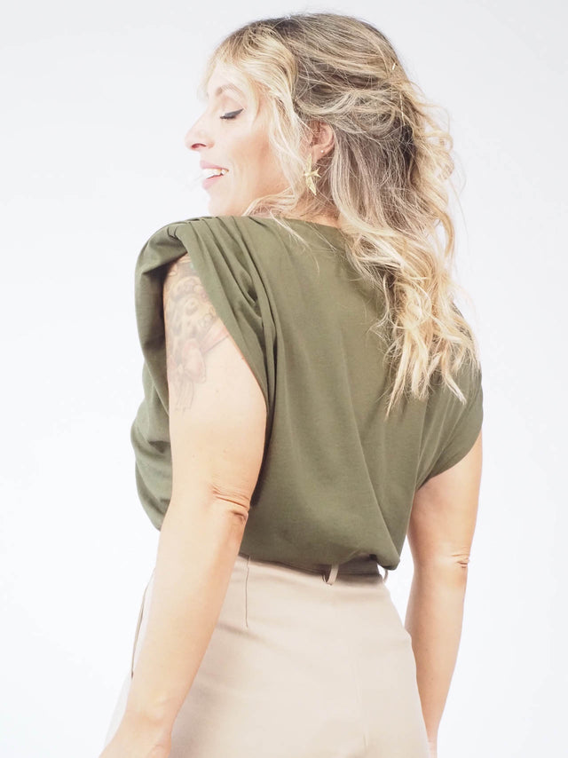 T-shirts mulher: A peça chave para um look original e autêntico!