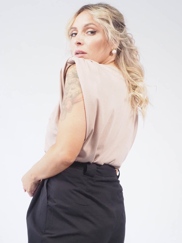 T-shirts mulher: Conforto e estilo em uma peça única