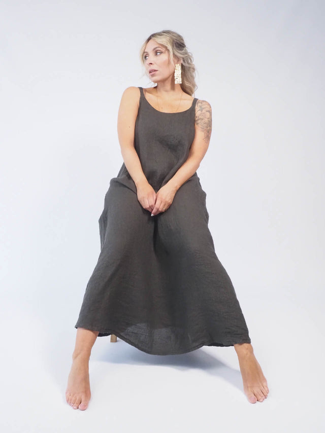 BASIC LINEN DRESS