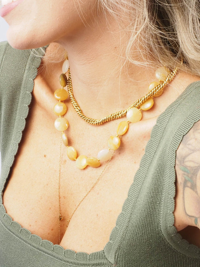 COLLIER AVEC PIERRE NATURELLE
