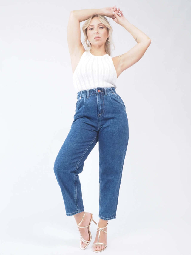 Calças de ganga mom fit: conforto e estilo para mulheres modernas