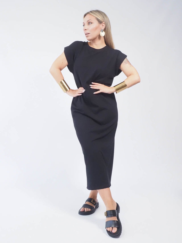 VESTIDO BÁSICO