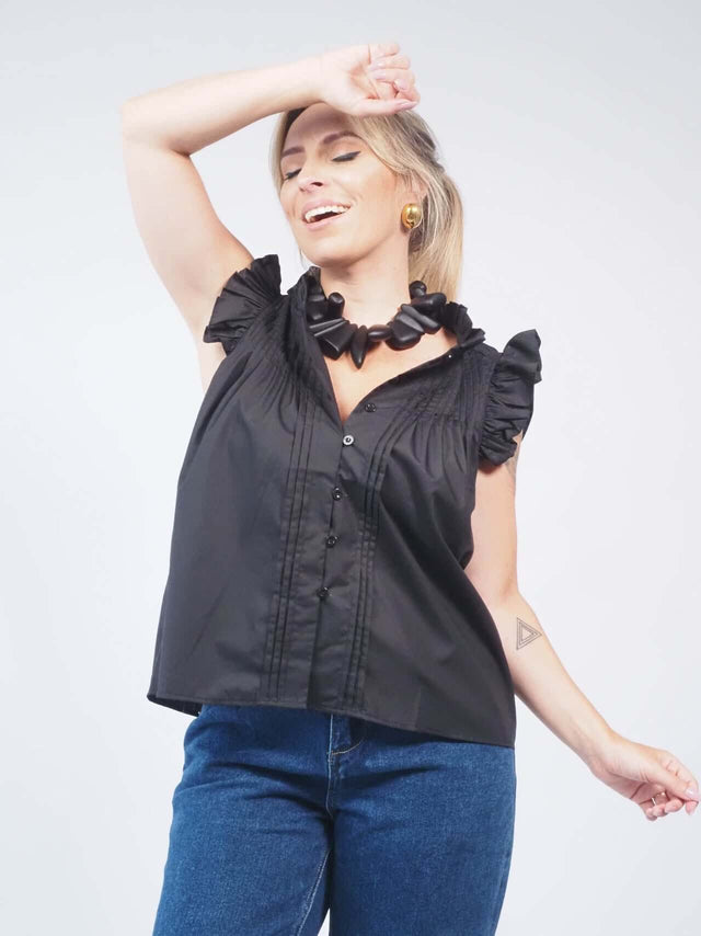 Além de versátil, essa blusa proporciona conforto e durabilidade.