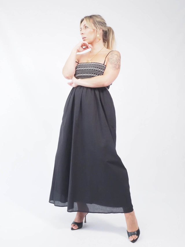 ROBE MIDI BRODÉE