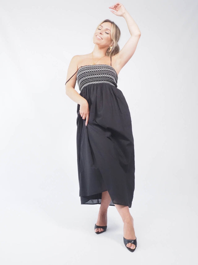 ROBE MIDI BRODÉE
