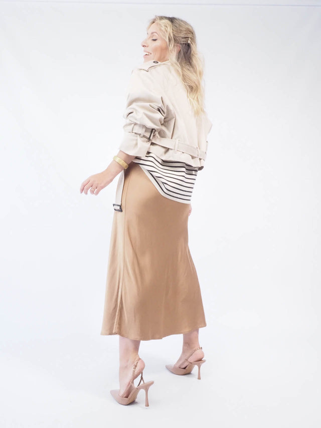 GABARDINA CURTA