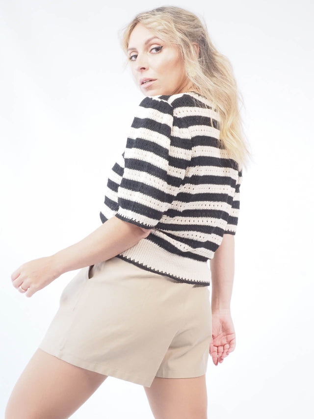 Camisola de malha: a tendência que não pode faltar no seu guarda-roupa