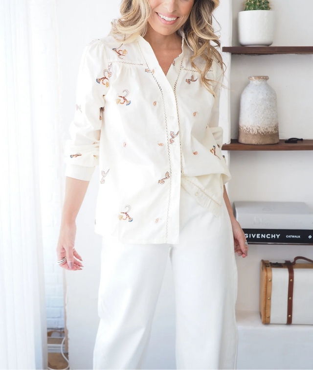 Camisa Botões Com Bordados