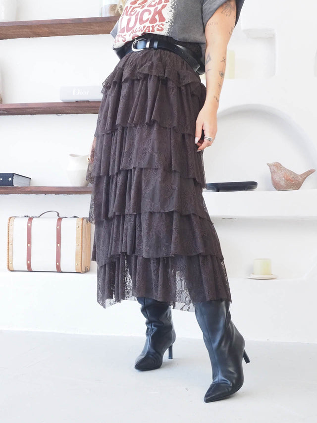 Saia Midi Com Renda e Folhos