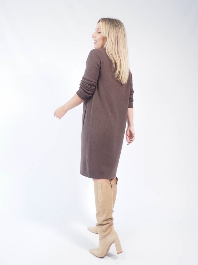 ROBE EN MAILLE AVEC POCHES