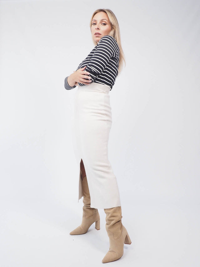 LONG SLEEVE T-SHIRT